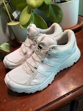 Salomon X Mission 3 sneakers